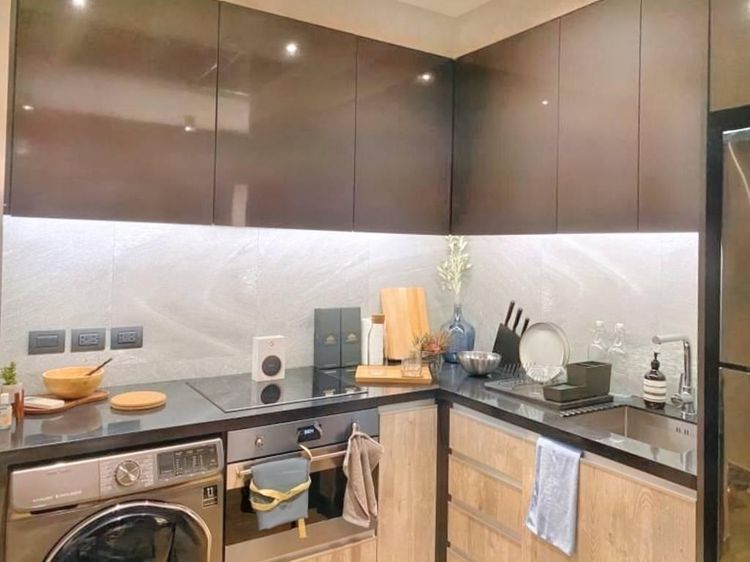 ตกแต่งครบ 2019 Raimon Land 85 ตร.ม. 2 ห้องนอน 2 ห้องน้ำ คอนโดสำหรับ ขายใน คลองเตยเหนือ รูปที่ 4