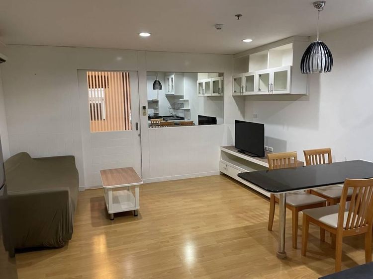 ตกแต่งครบ 2010 อื่นๆ 49 ตร.ม. 1 ห้องนอน 1 ห้องน้ำ คอนโดสำหรับ ขายใน คลองตัน