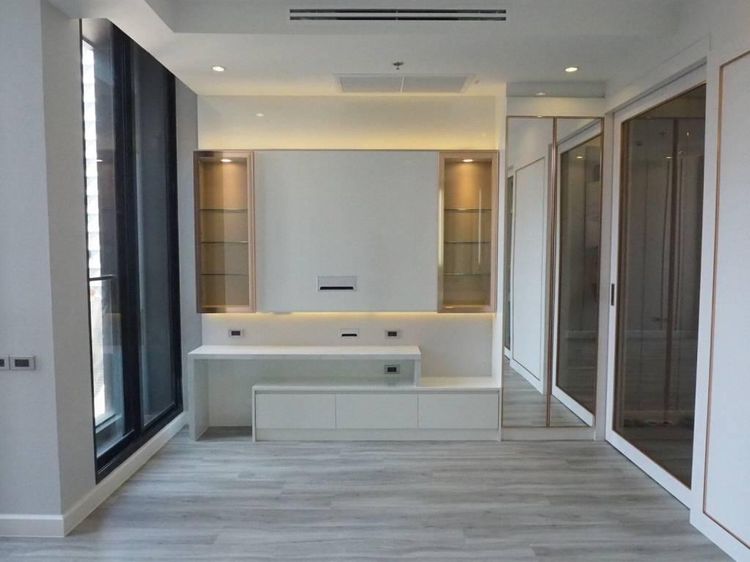 ตกแต่งครบ 2017 Noble Development 52 ตร.ม. 1 ห้องนอน 1 ห้องน้ำ คอนโดสำหรับ ขายใน ลุมพินี รูปที่ 2