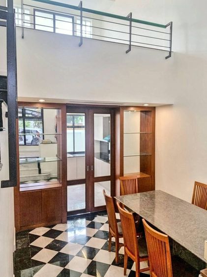 ตกแต่งครบ อื่นๆ 313 ตร.ม. 4 ห้องนอน 3 ห้องน้ำ ทาวน์เฮาส์สำหรับ ขายใน พระโขนงเหนือ รูปที่ 3