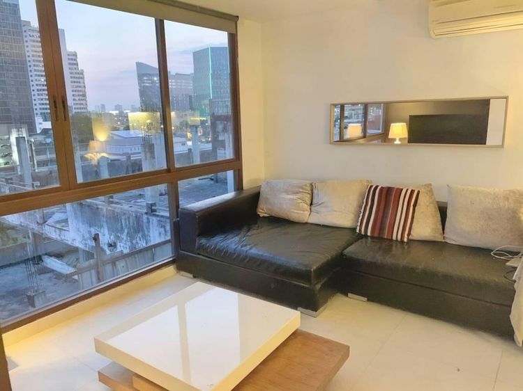 ตกแต่งครบ 2011 AP (Thailand) 44 ตร.ม. 1 ห้องนอน 1 ห้องน้ำ คอนโดสำหรับ ขายใน คลองเตย รูปที่ 2