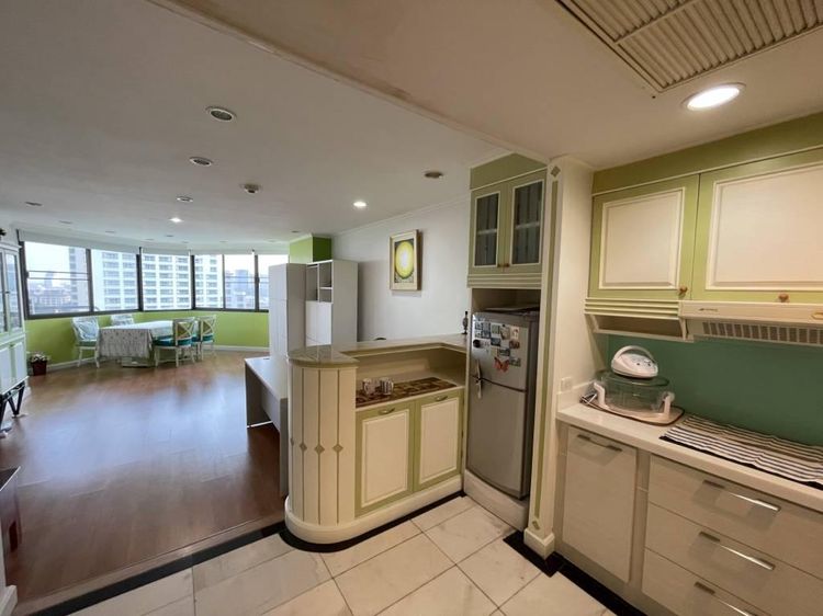 ตกแต่งครบ 2010 อื่นๆ 84 ตร.ม. 1 ห้องนอน 2 ห้องน้ำ คอนโดสำหรับ ขายใน คลองเตย