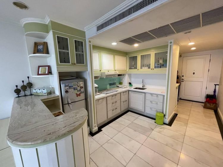 ตกแต่งครบ 2010 อื่นๆ 84 ตร.ม. 1 ห้องนอน 2 ห้องน้ำ คอนโดสำหรับ ขายใน คลองเตย รูปที่ 2