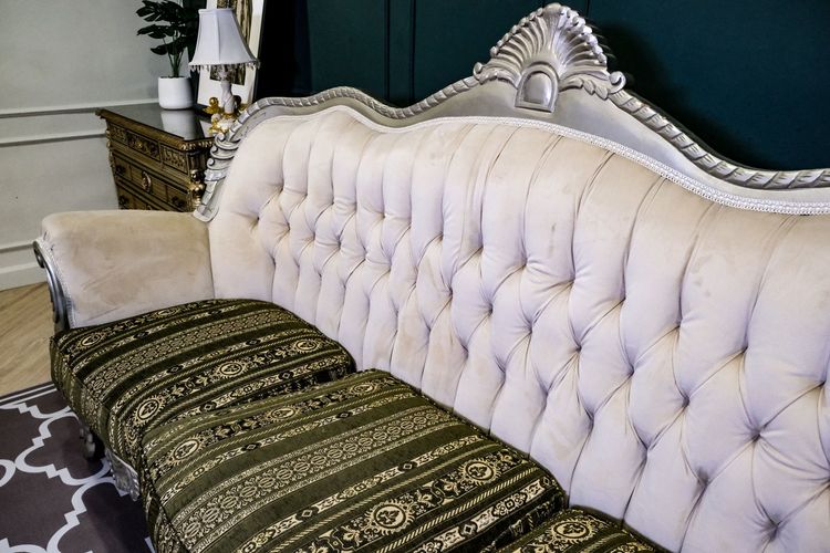 โซฟาหลุยส์ โซฟา 3 ที่นั่ง เบาะลายสวยมาก ดึงกระดุม หรูหราสไตล์หลุยส์ สินค้านำเข้า โครงไม้ รูปที่ 3