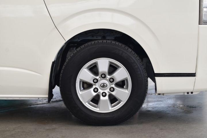 Toyota Hiace 2014 3.0 GL Van ดีเซล เกียร์ธรรมดา ขาว รูปที่ 4