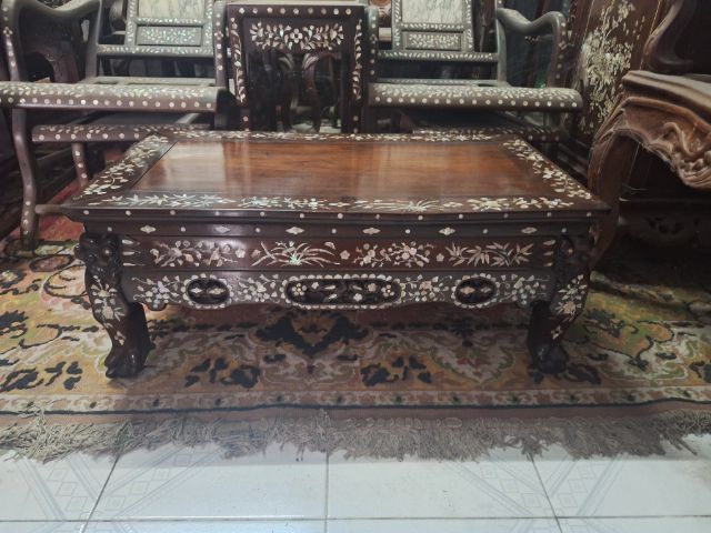 เฟอร์นิเจอร์เก่า ต่างไม้ชิงชันขาสิงห์ฝังมุก เก่าๆสวยๆ ราคาถูกมาก