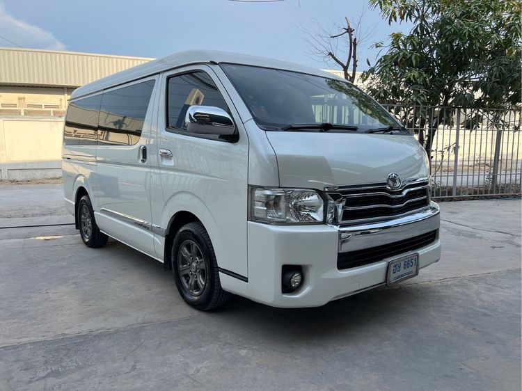 Toyota Ventury 2016 3.0 G Van ดีเซล ไม่ติดแก๊ส เกียร์อัตโนมัติ ขาว รูปที่ 3