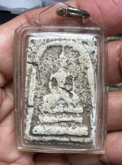 🙏พระสมเด็จเก่า มีหักซ่อมเดิม เลี่ยมเก่า🙏พระสมเด็จพิมพ์อกครุฑ องค์ละ1850 รูปที่ 10