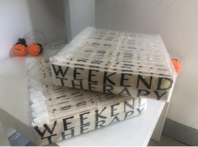 ผลิตและจำหน่ายผ้าคาดผม สายรัดข้อมือ แฟชั่นและกีฬา ปลอกแขนกันแดด กระเป๋าผ้า หมวก ปลอกแขนstaff
สายรัดข้อมือธงชาติไทยพร้อมส่ง
สายคาดผมธงชาติไทย รูปที่ 6