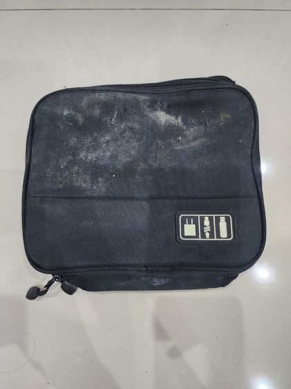 กระเป๋าเก่าเก็บ เดิมๆ ของใหม่ ขายตามสภาพ เอาไปล้างก็ใหม่แล้วครับ สภาพใหม่ พร้อมส่ง 