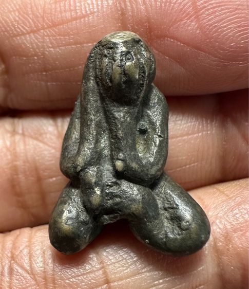 🙏 เหรียญวิมานพระพุทธบาท สมเด็จพระพุฒาจารย์ (นวม) วัดอนงคาราม รุ่นปี พ.ศ. 2497 🙏พระปิดตาเนื้อสัมฤทธิ์ ไม่ทราบที่  องค์ละ900