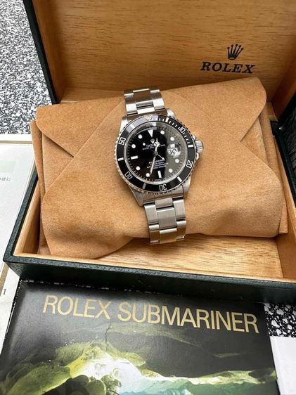Rolex Submariner Date รูปที่ 6