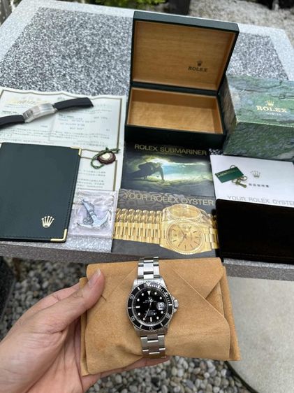 Rolex Submariner Date รูปที่ 4