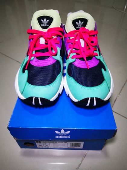 adidas รูปที่ 3