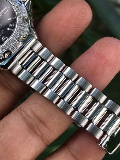 Tag Heuer F1 Quartz Diamond 120 Black Dail WAC1214 (Boy Size)🇨🇭🇨🇭
🇨🇭 รูปที่ 7
