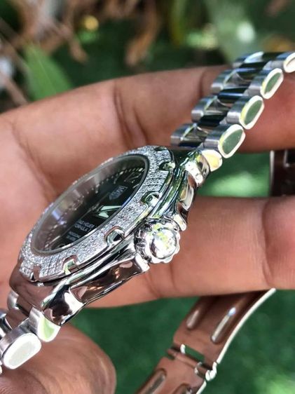 Tag Heuer F1 Quartz Diamond 120 Black Dail WAC1214 (Boy Size)🇨🇭🇨🇭
🇨🇭 รูปที่ 6