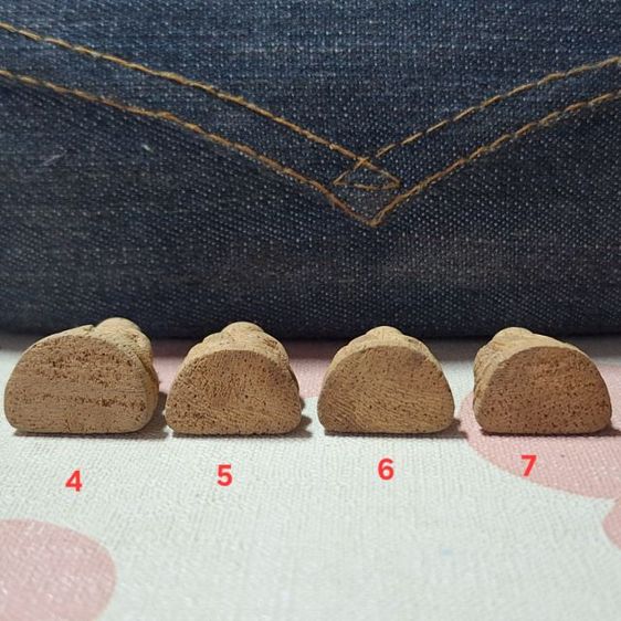 ไม้โพธิ์แกะหลวงพ่อเงิน วัดบางคลาน รูปที่ 6