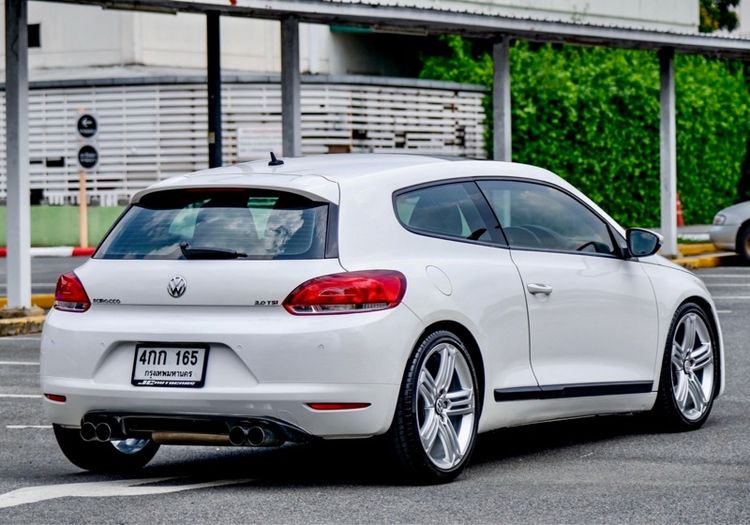 Volkswagen Scirocco 2011 2.0 TSi Highline Sedan เบนซิน ไม่ติดแก๊ส เกียร์อัตโนมัติ ขาว รูปที่ 4