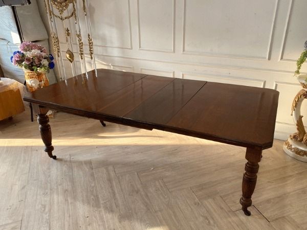 โต๊ะอาหาร มีล้อ สไตล์คลาสสิค รูปที่ 2