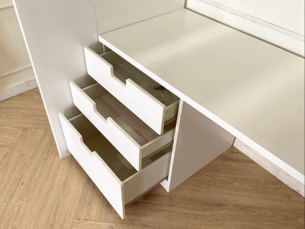 เตียง 3 ฟุต ทรงสูงพร้อมโต๊ะและที่เก็บของ ยี่ห้อ Ikea รุ่น SMÅSTAD สมวสตัด รูปที่ 10
