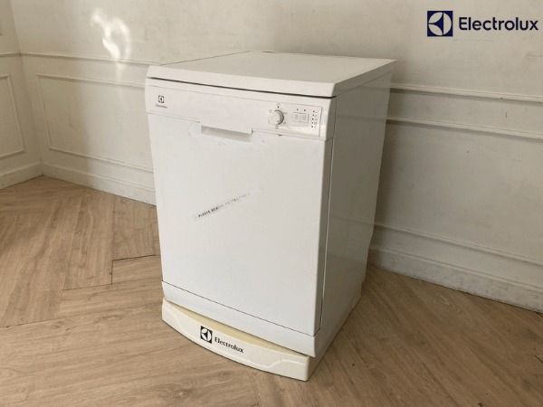 ครื่องล้างจาน ยี่ห้อ ELECTROLUX รุ่น ESF6210LOW รูปที่ 16