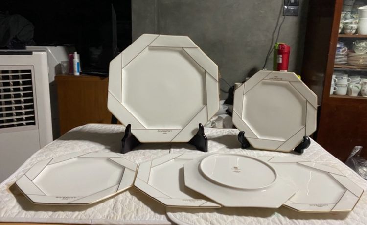 ชุดจานแปดเหลี่ยม 6 ใบ Gi🌿ven 🌲chy รูปที่ 5