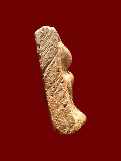 พระนางพญา พิมพ์เข่าโค้ง จังหวัดพิษณุโลก รูปที่ 5