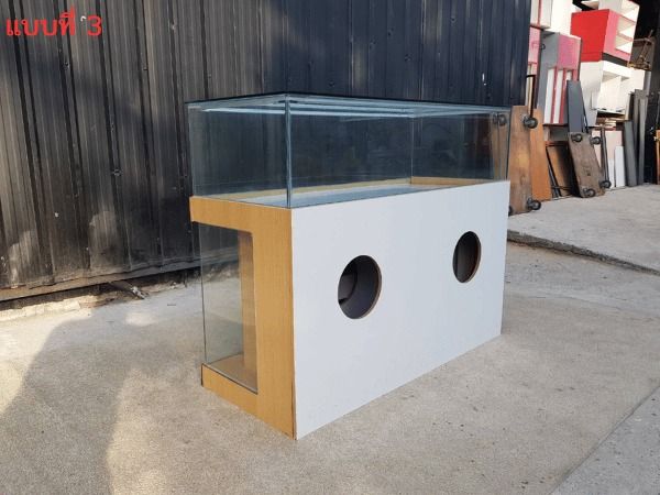 ตู้โชว์กระจก โครงไม้ สไตล์เรียบหรู รูปที่ 17