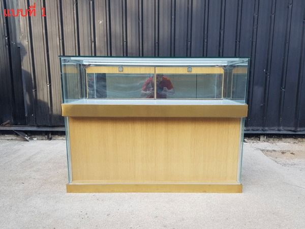 ตู้โชว์กระจก โครงไม้ สไตล์เรียบหรู รูปที่ 10