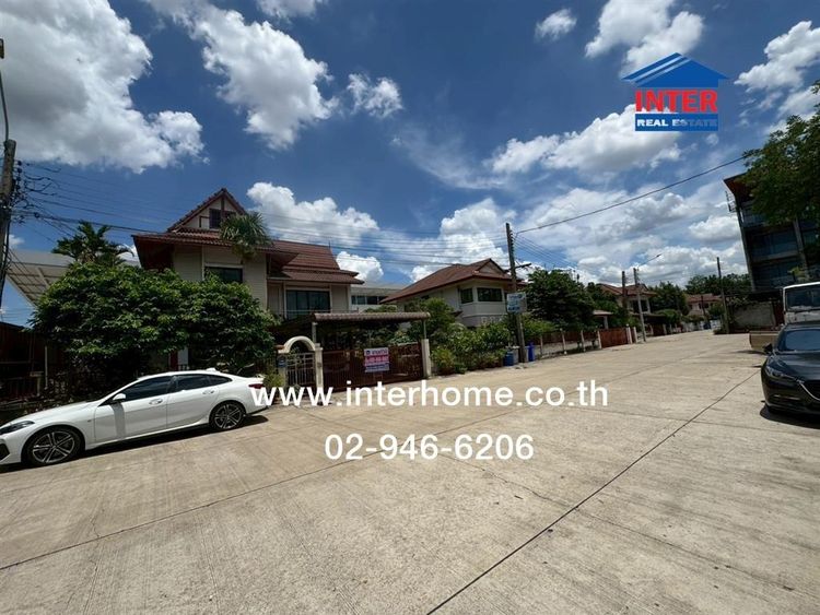 มีบางส่วน ไม่ใช่ บ้านเดี่ยว 2 ชั้น 100 ตร.ว. หมู่บ้านธนิกาดอนเมือง ใกล้ร้านผัดไทยพระนคร ซอยเทิดราชัน3 ถนนนาวงประชาพัฒนา เขตดอนเมือง กรุงเทพมหานคร รูปที่ 2