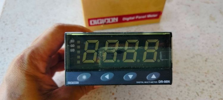 ดิจิตอลมิเตอร์วัดกระแสไฟแรงดันไฟ AC แบบติดแผงDIGICON DR-98N-ACA-41