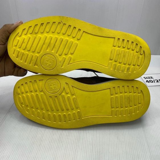 รองเท้า DR.MARTENS เบอร์ 40 cm 25 คนเท้า 25-26 cm ใส่ได้ครับ สภาพพื้นเต็ม ทรงสวย ลายสวย หายากน่าสะลมครับ รูปที่ 3