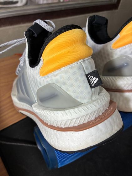รองเท้า adidas Boost US9.5 หรือ UK9 ความยาว 28 เซนติเมตร รูปที่ 4