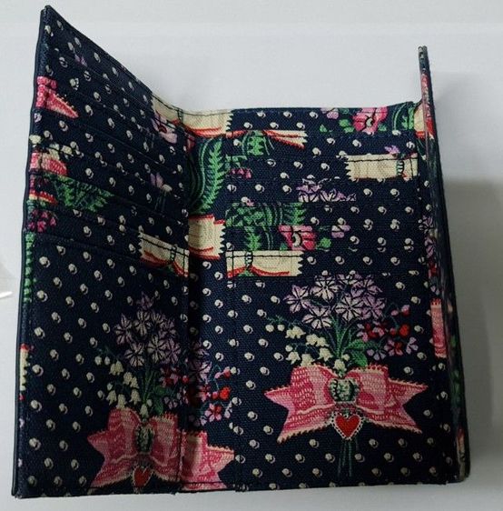 กระเป๋าสตางค์ Cath Kidston สีน้ำเงิน (Foldover wallet lillies posey navy) รูปที่ 3