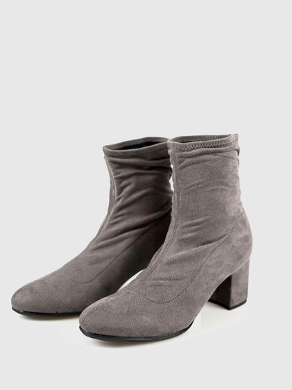 รองเท้าบูท