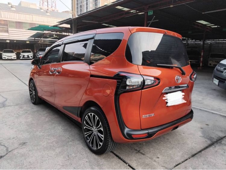 Toyota Sienta 2019 1.5 V Utility-car เบนซิน ไม่ติดแก๊ส เกียร์อัตโนมัติ ส้ม รูปที่ 4