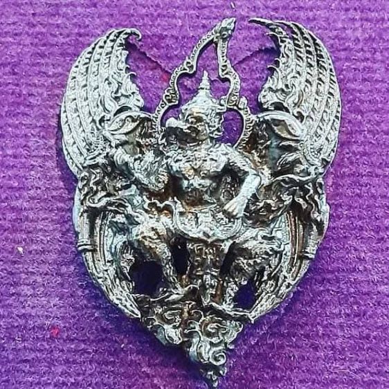 พญาครุฑเนื้อเงิน สุวรรณกาย วัดศิลาดอกไม้ 