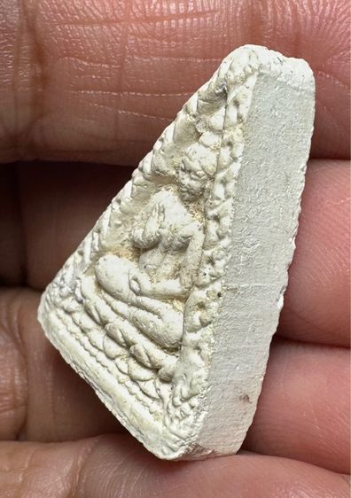 🙏พระผงของขวัญ วัดปากน้ำรุ่น4🙏แหวนพิรอดนิ้ว ลงรัก ล.พ.กวย 🙏พระสมเด็จคะแนนหลังสีวลี เนื้อผงน้ำมันล.พ.กวย องค์ละ 1000 รูปที่ 4