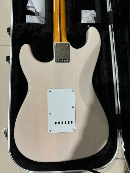 กีตาร์ Squier Classic Vibe '50s Stratocaster - SSS - White Blonde ใหม่จัด รูปที่ 2