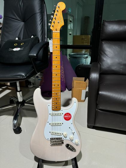 กีต้าร์ไฟฟ้า กีตาร์ Squier Classic Vibe '50s Stratocaster - SSS - White Blonde ใหม่จัด