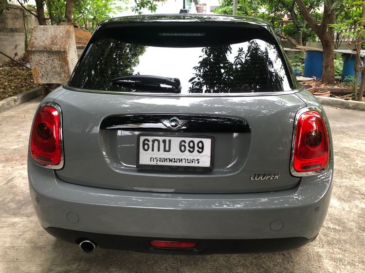 Mini COOPER 5 DOOR HATCH 2016 1.5 Sedan เบนซิน ไม่ติดแก๊ส เกียร์อัตโนมัติ เทา รูปที่ 4