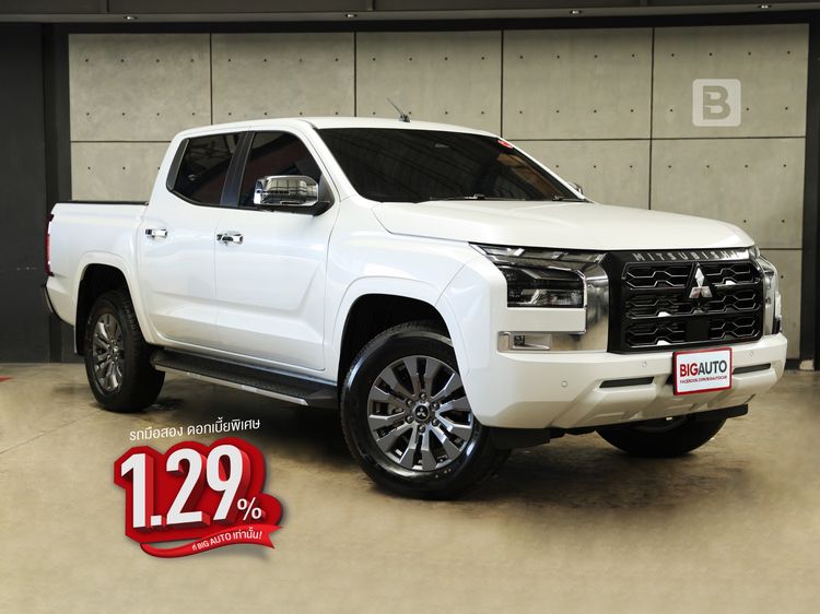 รถ Mitsubishi Triton 2.4 Plus Ultra สี ขาว
