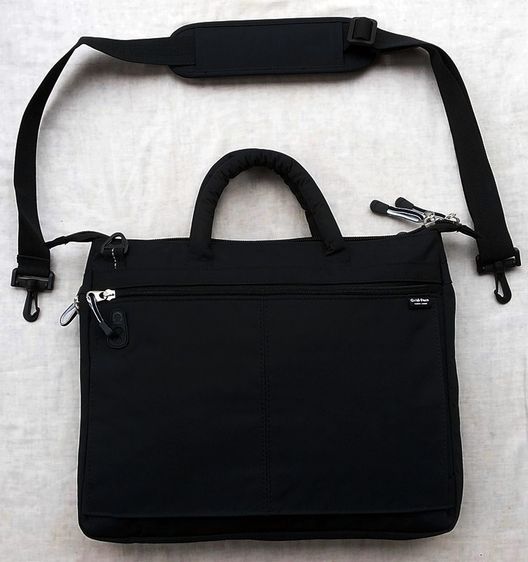 Grid-Face ใหม่มาก สีเข้ม