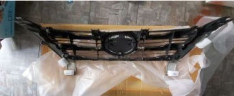ขาย กระจังหน้า New Fortuner ปี 16​ เดิมติดรถ รูปที่ 9