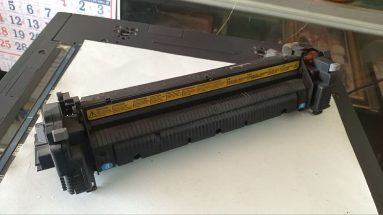 เคลียร์บ้านครับ
เครื่องถ่ายเอกสาร Kyocera รุ่น TASKalfa 3510i ยังเปิดติด ถ่ายได้แต่ กระดาษจะมาติดที่ชุดความร้อนครับ ชุดความร้อนไม่ดีแล้ว รูปที่ 10