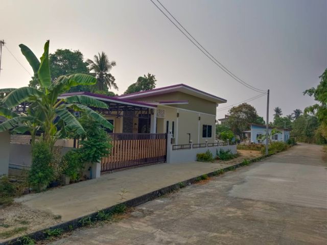 บ้านริมแม่น้ำน่าน จ.พิษณุโลก ขายถูก 