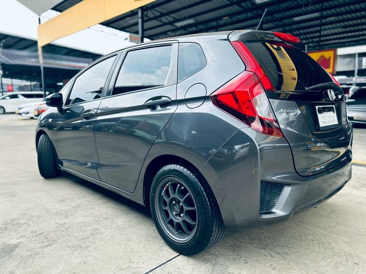 Honda Jazz 2014 1.5 S i-VTEC Sedan เบนซิน ไม่ติดแก๊ส เกียร์อัตโนมัติ เทา รูปที่ 4