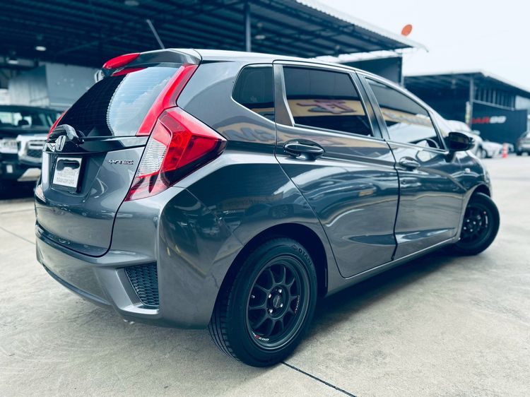 Honda Jazz 2014 1.5 S i-VTEC Sedan เบนซิน ไม่ติดแก๊ส เกียร์อัตโนมัติ เทา รูปที่ 3