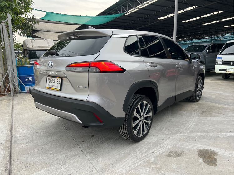 Toyota Corolla Cross 2020 1.8 Hybrid Premium Sedan ไฮบริด ไม่ติดแก๊ส เกียร์อัตโนมัติ เทา รูปที่ 4