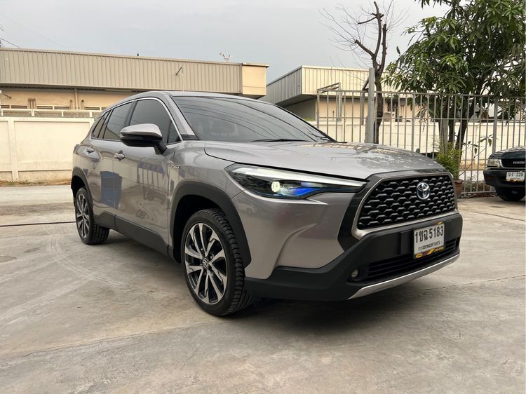 Toyota Corolla Cross 2020 1.8 Hybrid Premium Sedan ไฮบริด ไม่ติดแก๊ส เกียร์อัตโนมัติ เทา รูปที่ 3